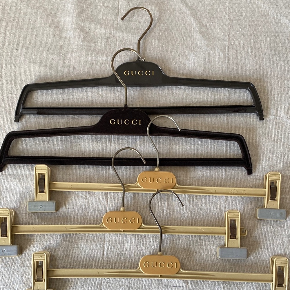 Authentic GUCCI Designer Hangers – Set of 5 – Excellent Condition
